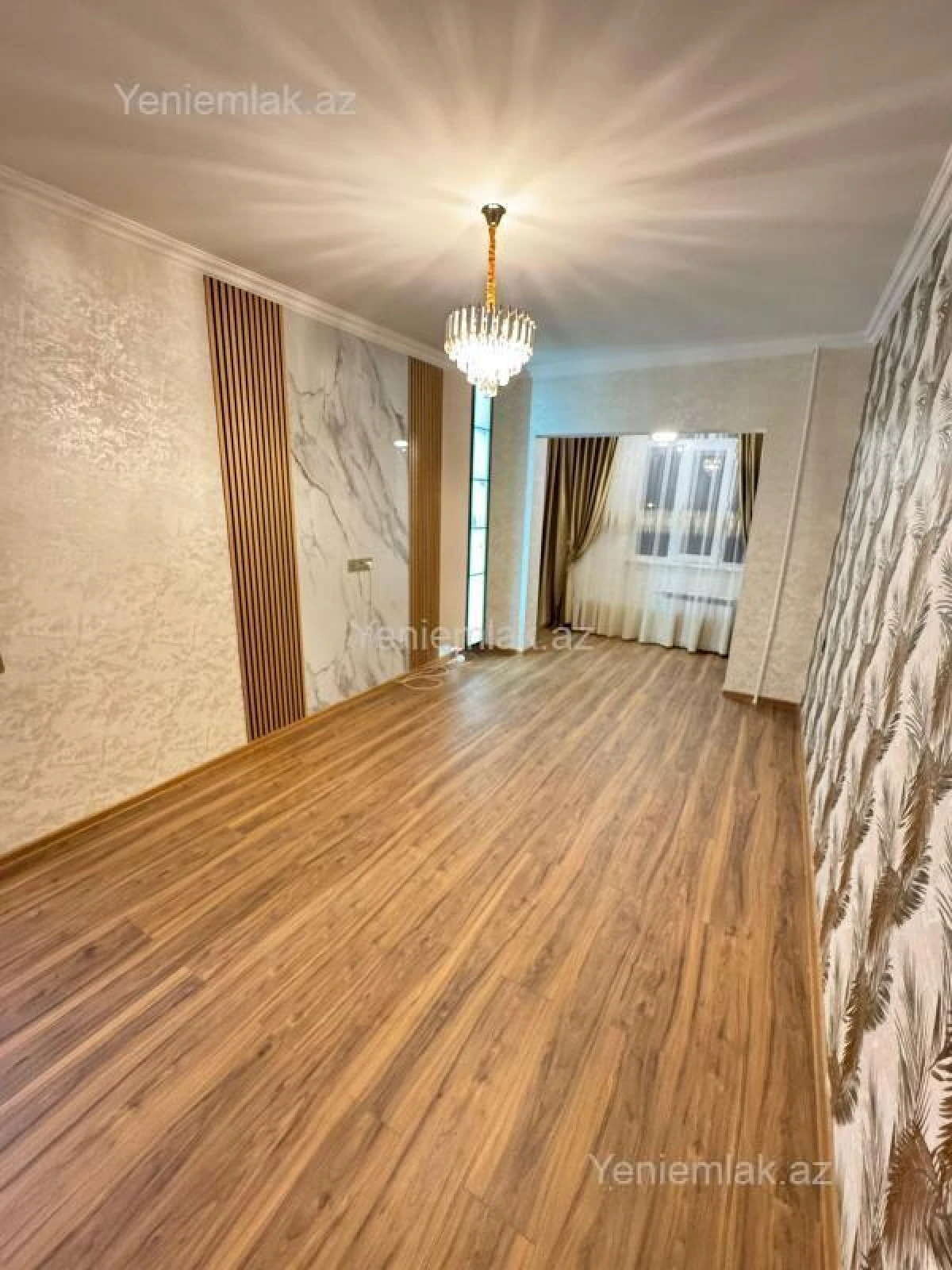 Satılır 3 otaqlı köhnə tikili 100 m²