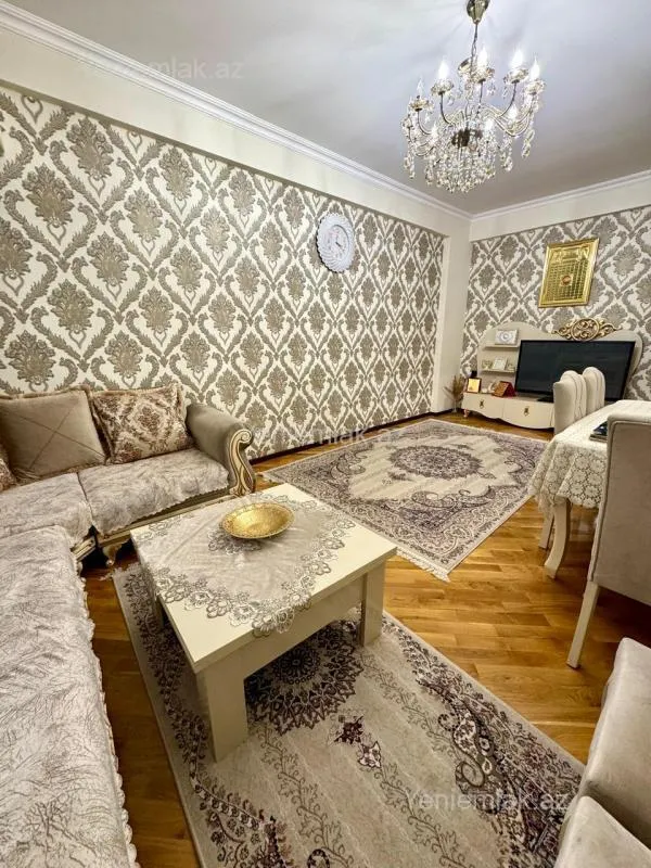 Satılır 2 otaqlı yeni tikili 76 m²