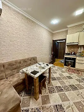 Satılır 2 otaqlı yeni tikili 76 m²