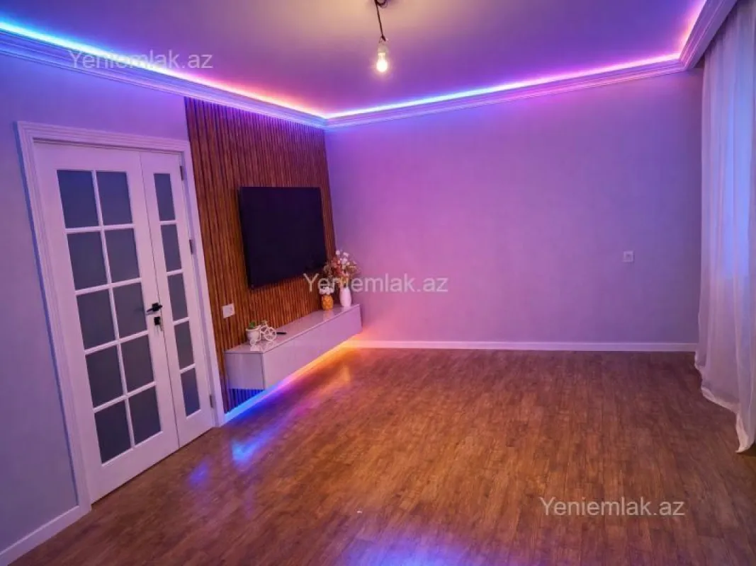 Satılır 5 otaqlı köhnə tikili 127 m²