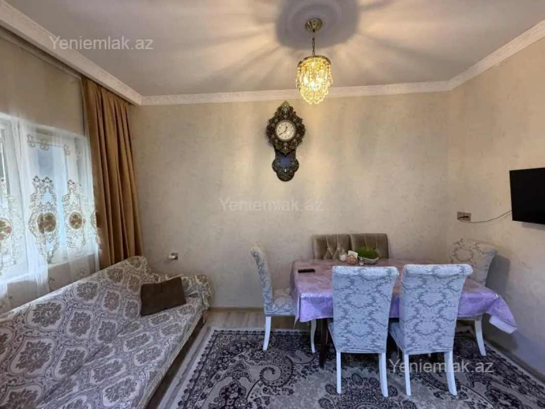 Satılır 2 otaqlı həyət evi 55 m²