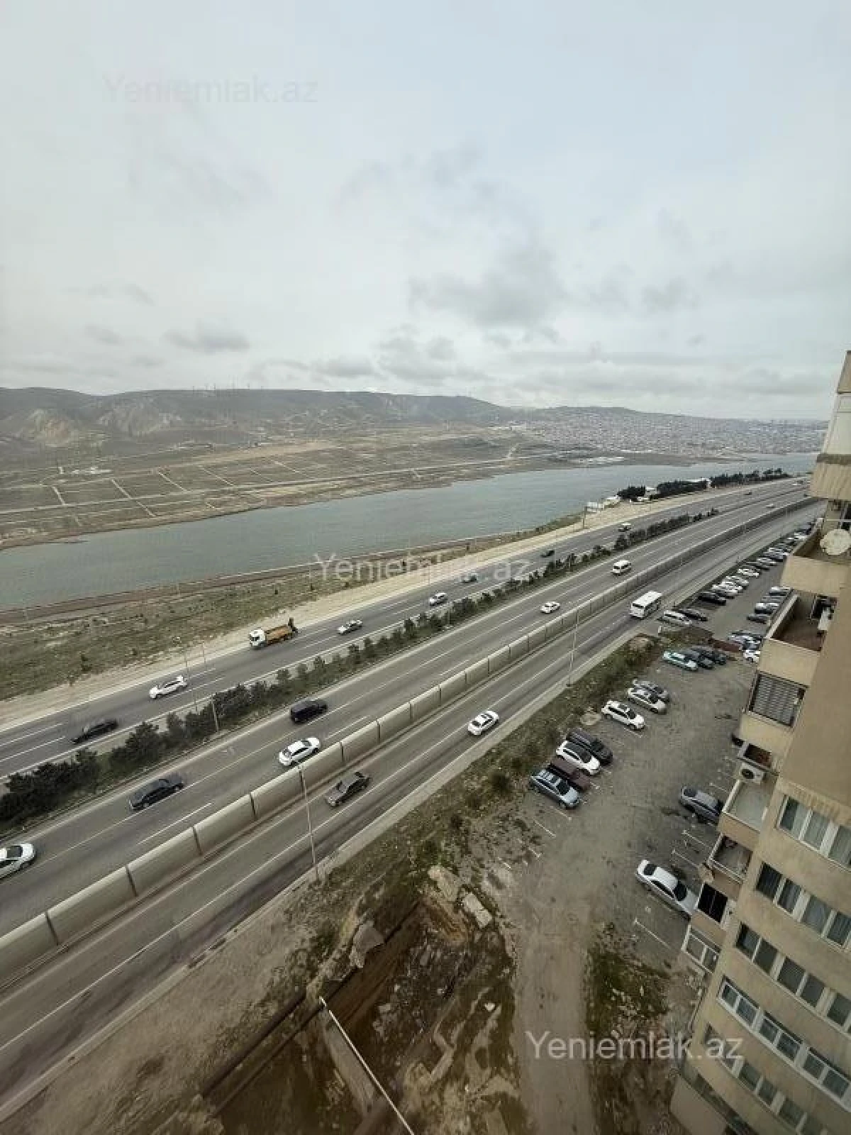 Satılır 4 otaqlı yeni tikili 165 m²