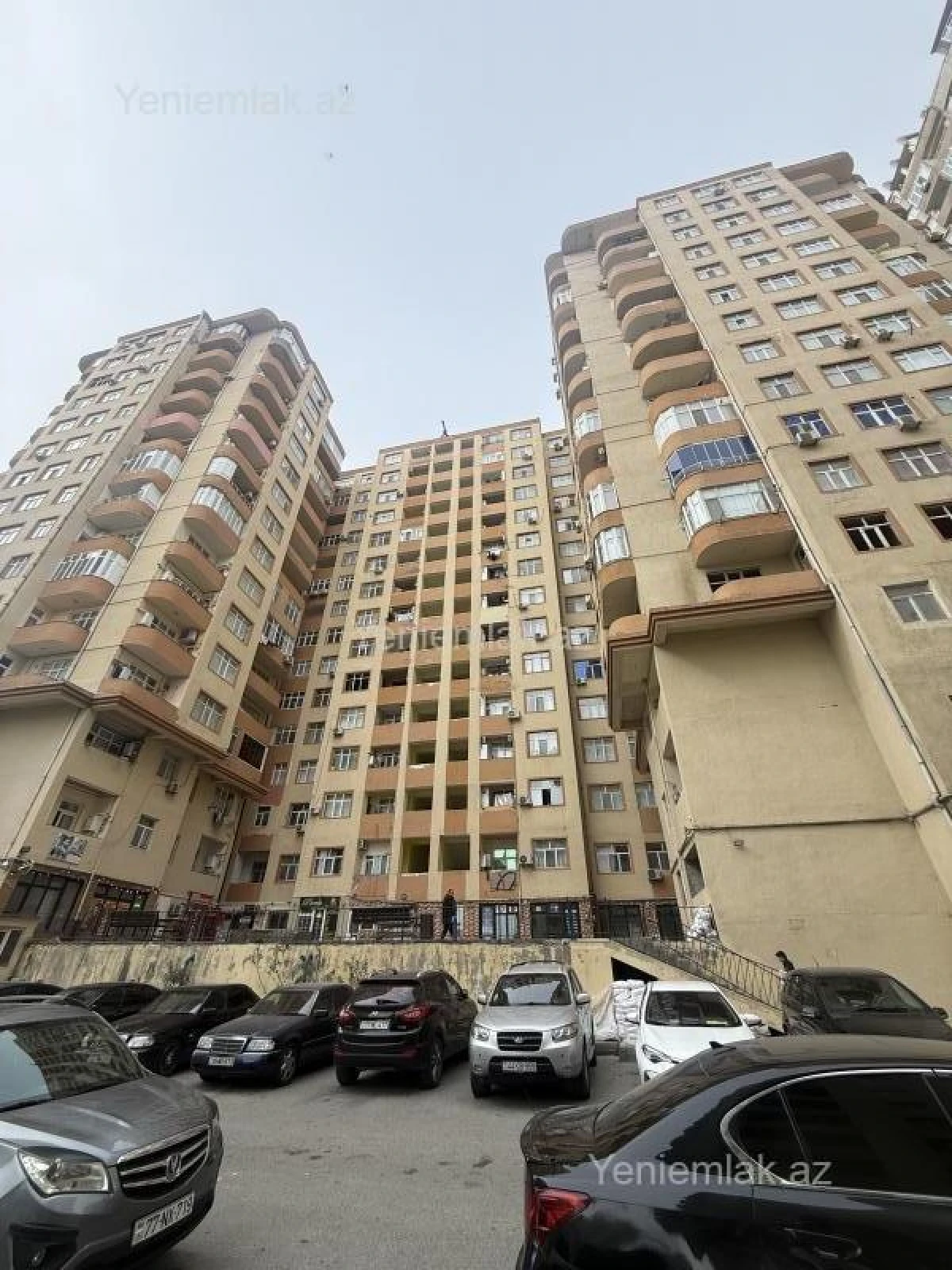 Satılır 4 otaqlı yeni tikili 165 m²