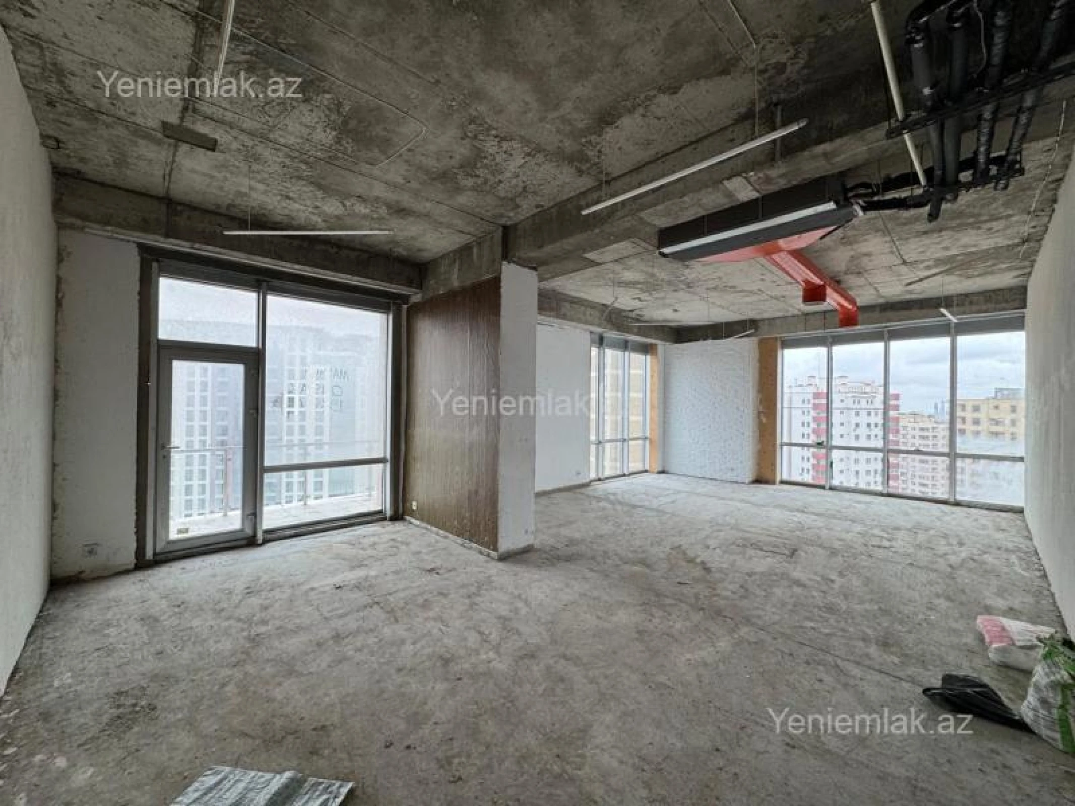 Satılır 4 otaqlı yeni tikili 185 m²