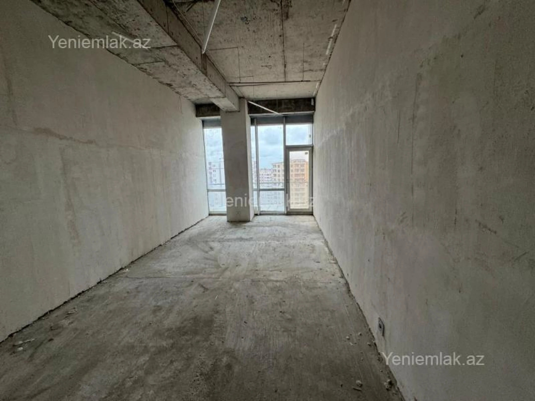 Satılır 4 otaqlı yeni tikili 185 m²