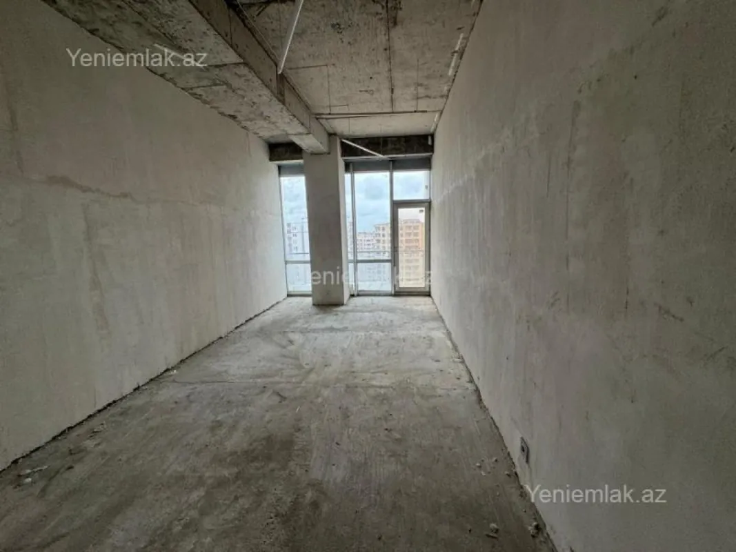 Satılır 4 otaqlı yeni tikili 185 m²