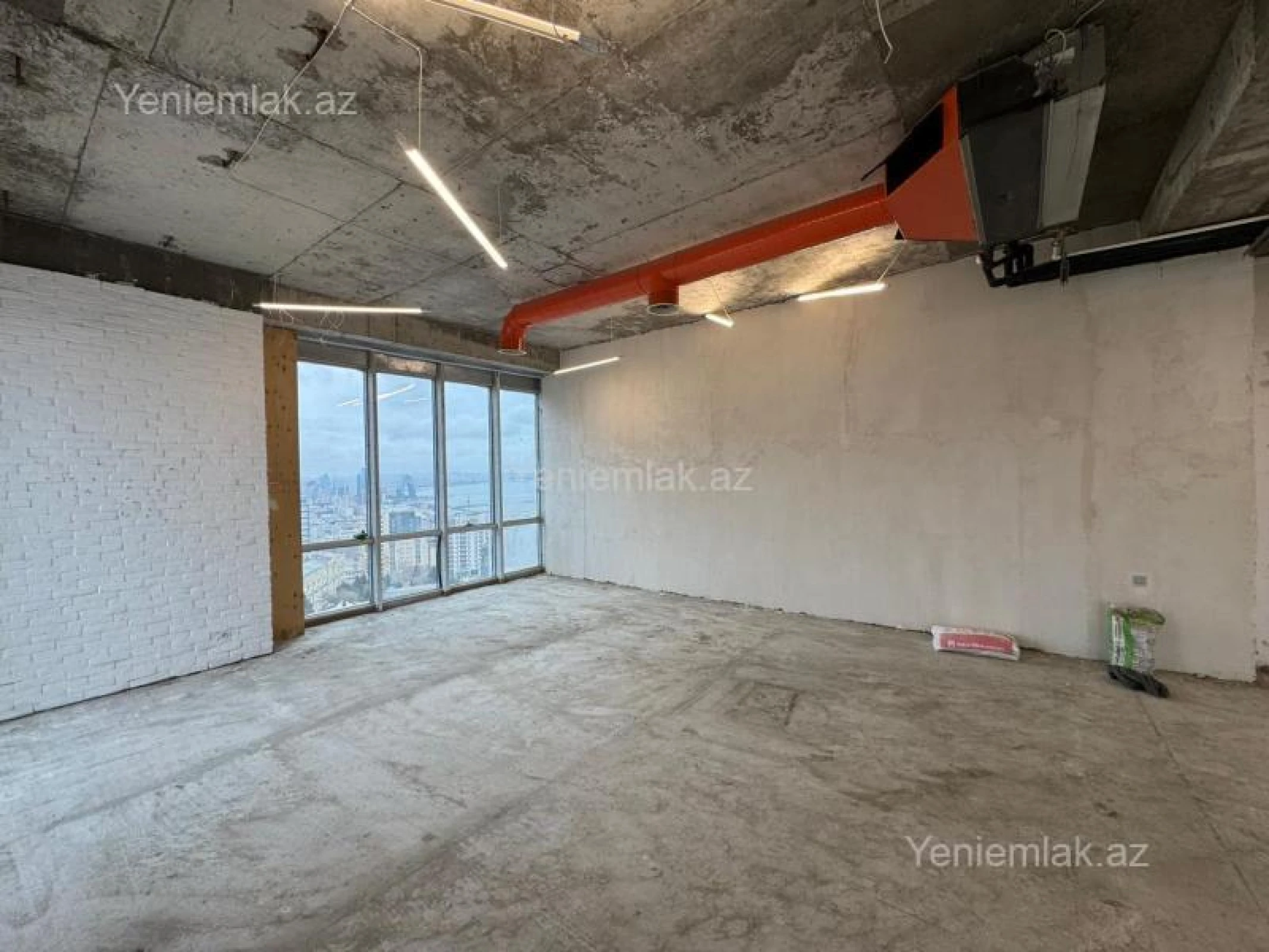 Satılır 4 otaqlı yeni tikili 185 m²