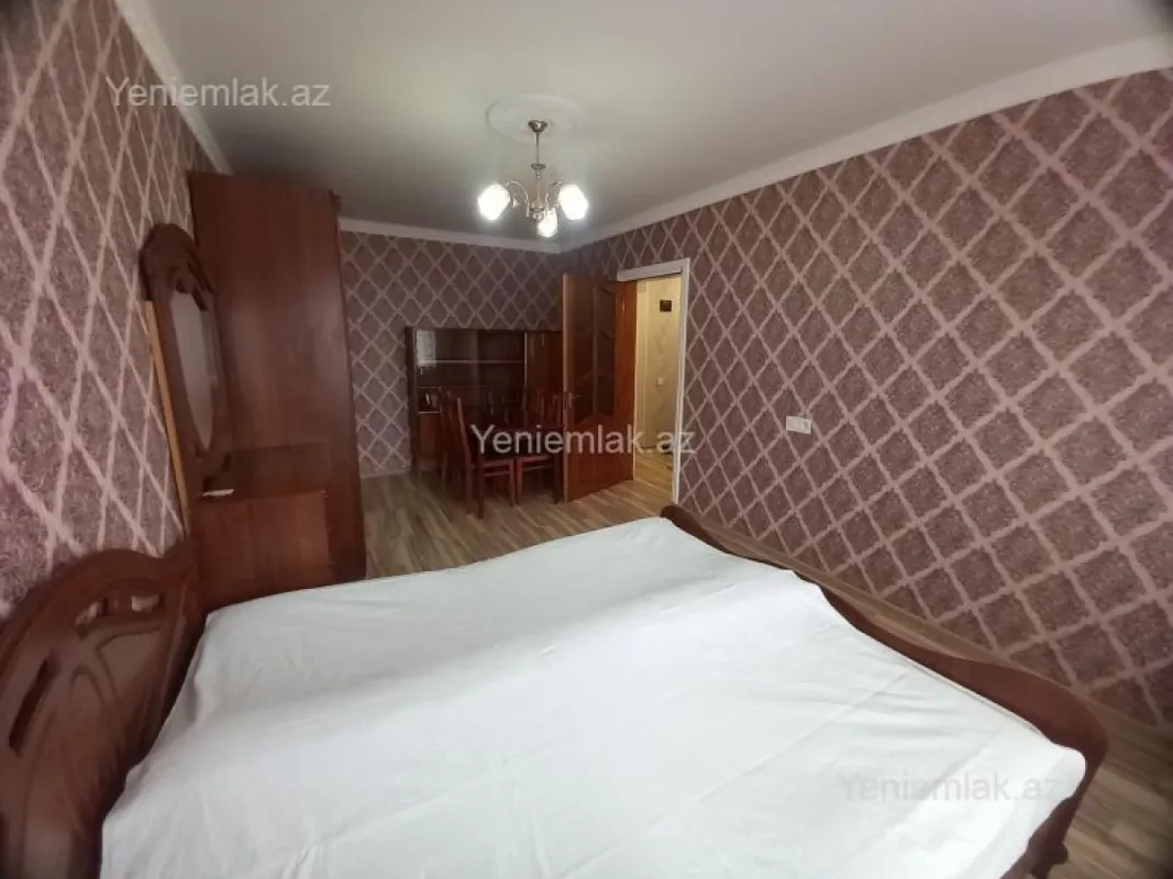 Satılır 1 otaqlı köhnə tikili 34 m²