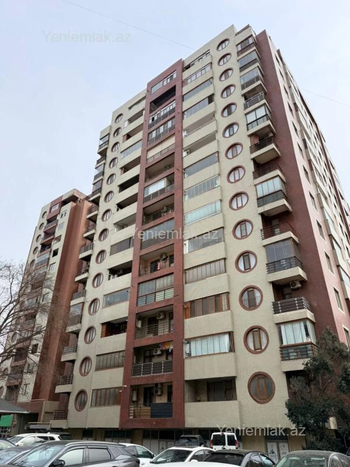 Satılır 3 otaqlı yeni tikili 130 m²