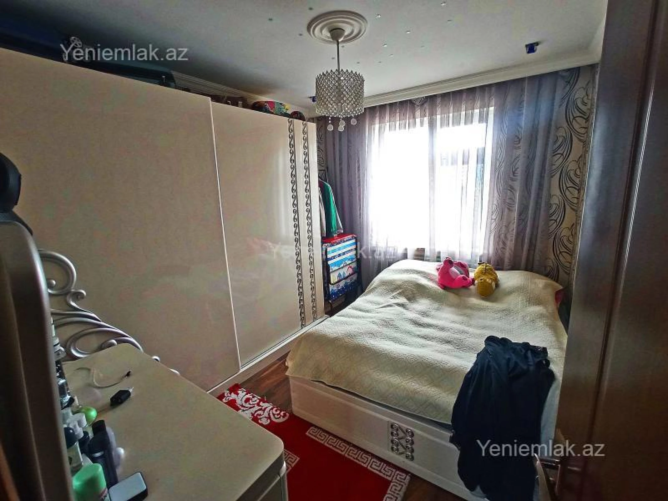 Satılır 2 otaqlı köhnə tikili 70 m²