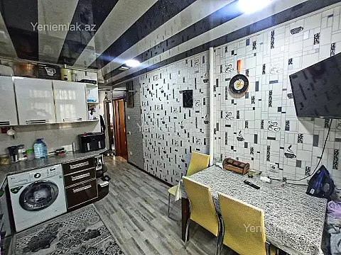 Satılır 2 otaqlı köhnə tikili 70 m²