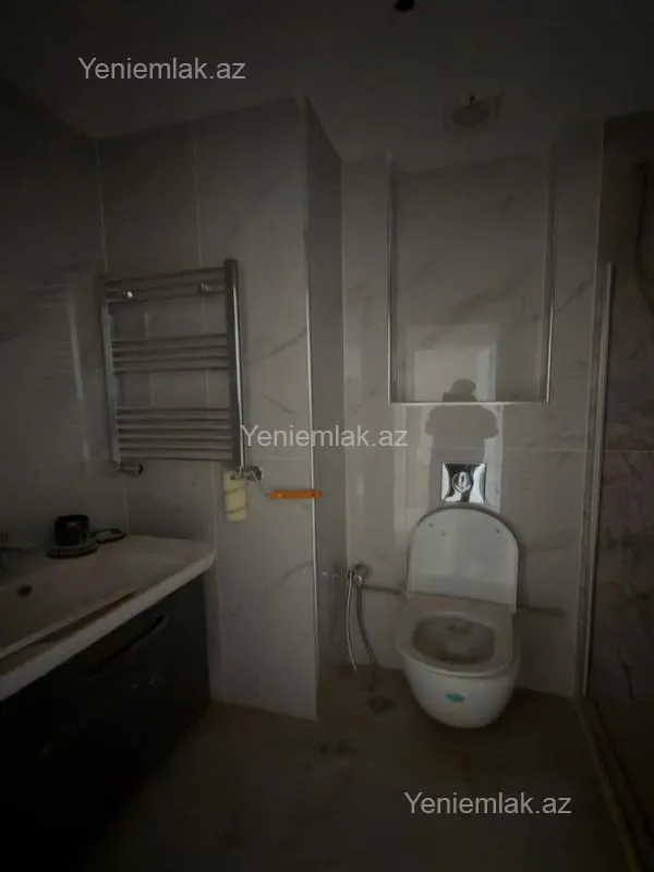 Satılır 2 otaqlı yeni tikili 54 m²