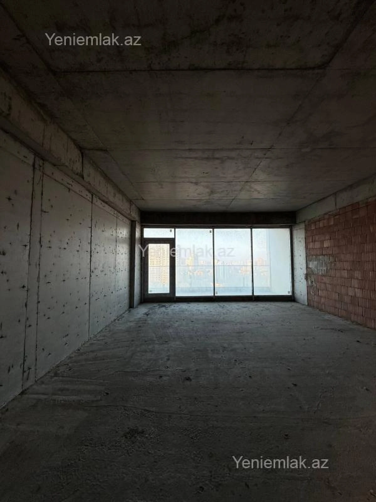 Satılır 4 otaqlı yeni tikili 217 m²