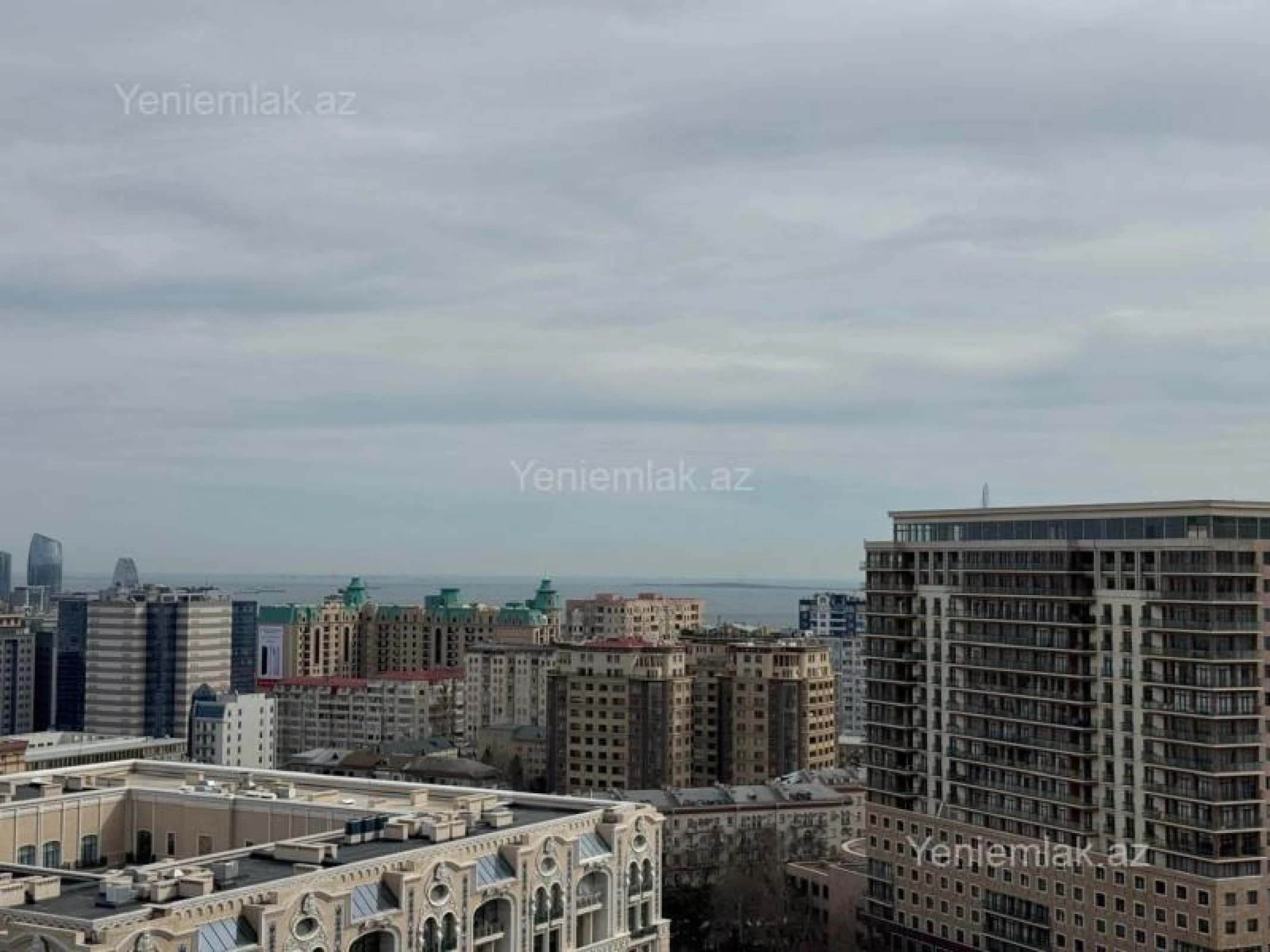 Satılır 4 otaqlı yeni tikili 217 m²