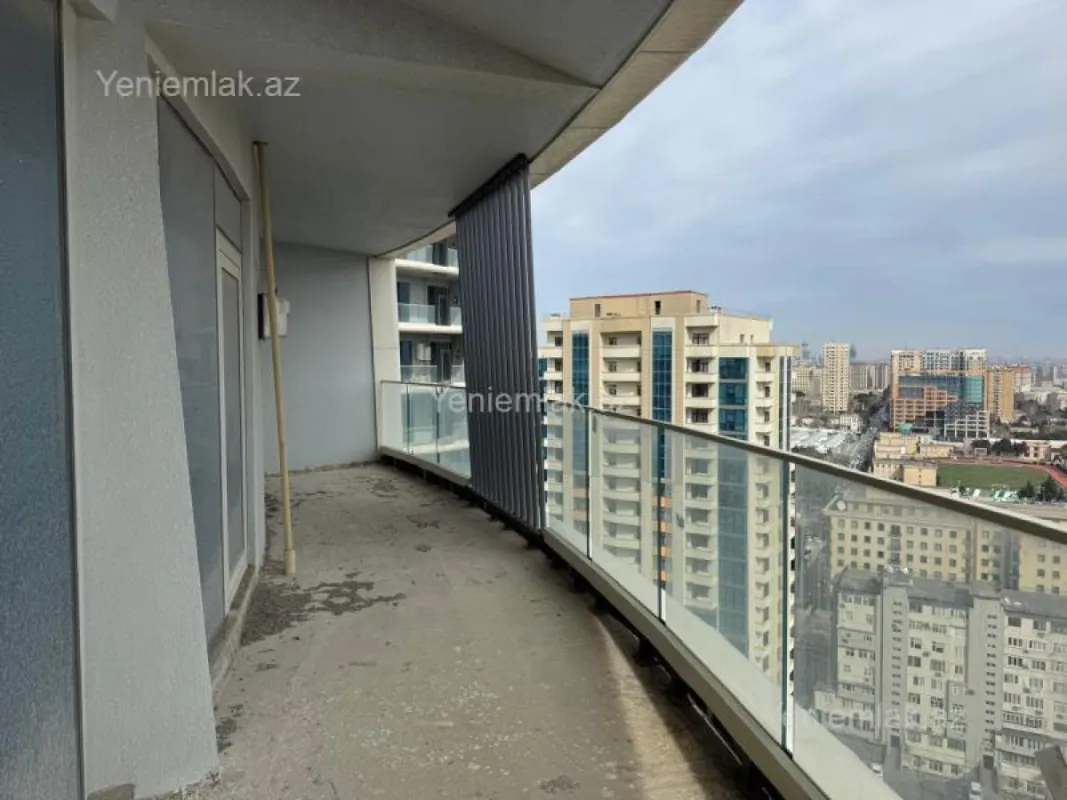Satılır 4 otaqlı yeni tikili 217 m²