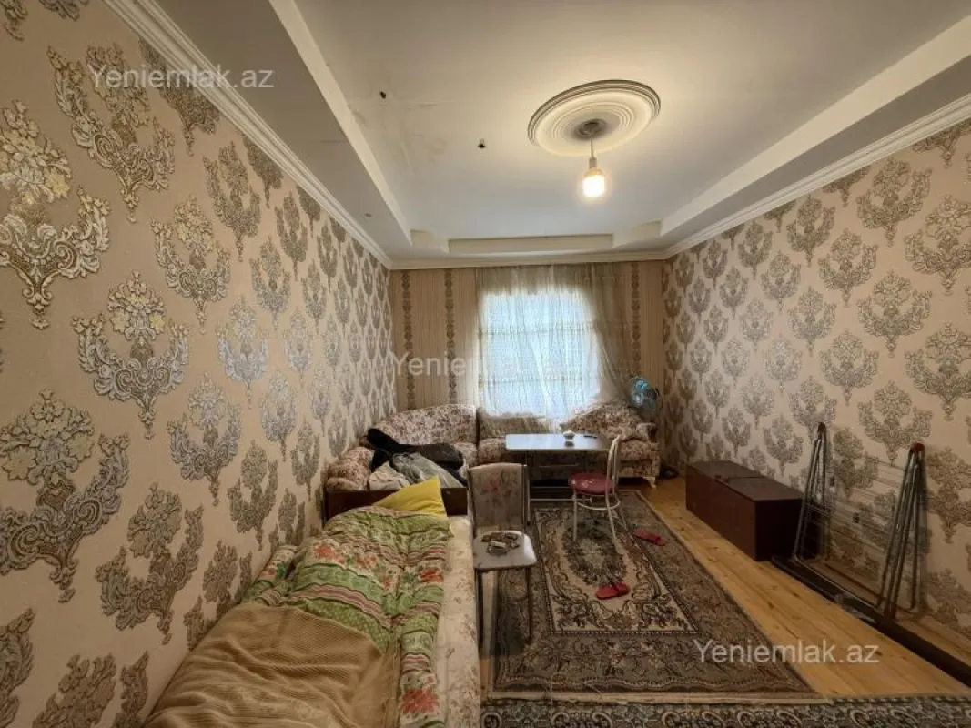 Satılır 3 otaqlı həyət evi 100 m²