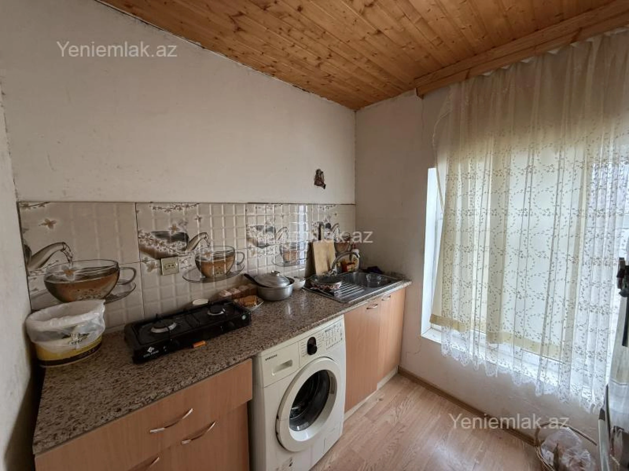 Satılır 3 otaqlı həyət evi 100 m²