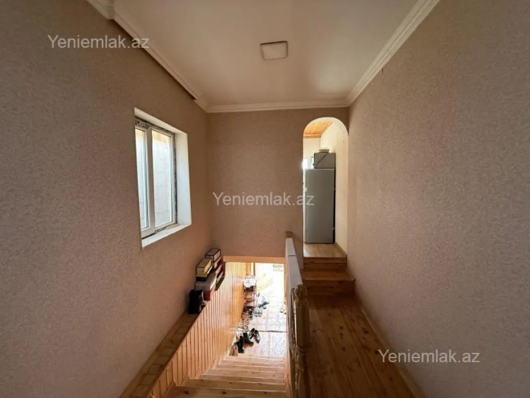 Satılır 3 otaqlı həyət evi 100 m²