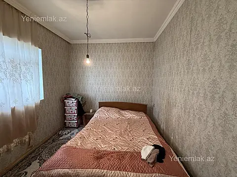 Satılır 3 otaqlı həyət evi 100 m²