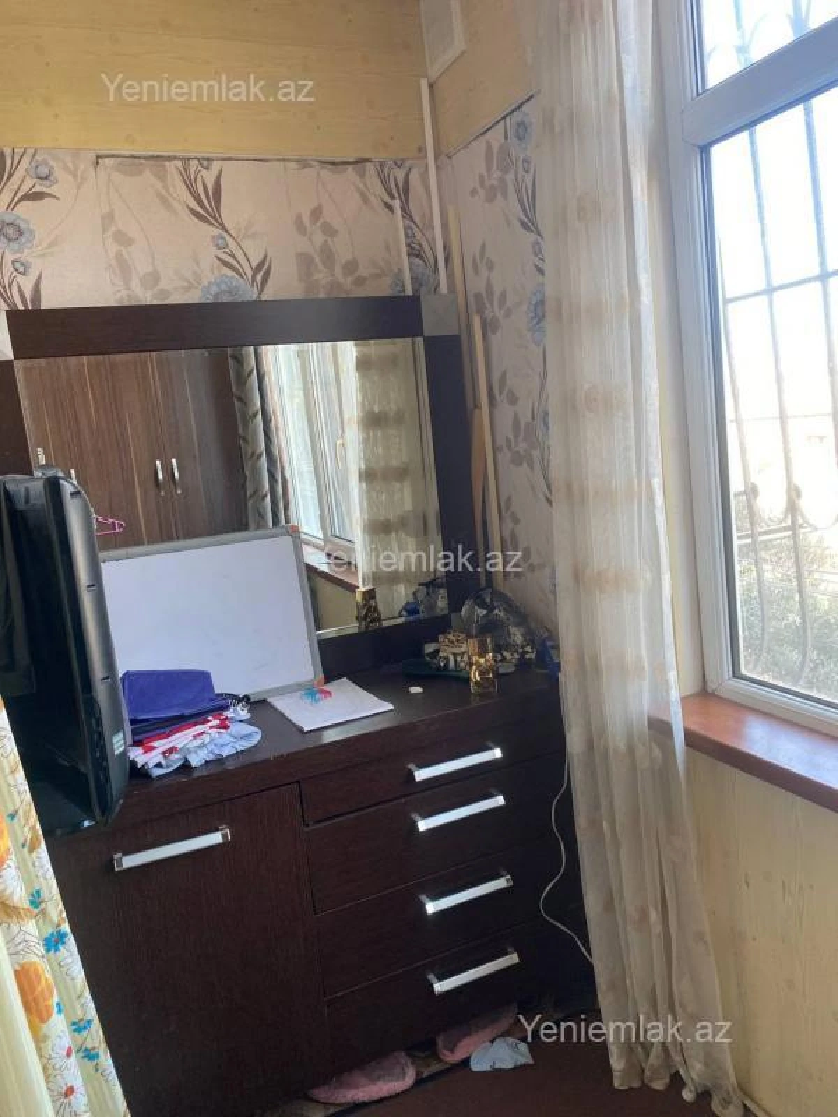 Satılır 3 otaqlı köhnə tikili 60 m²