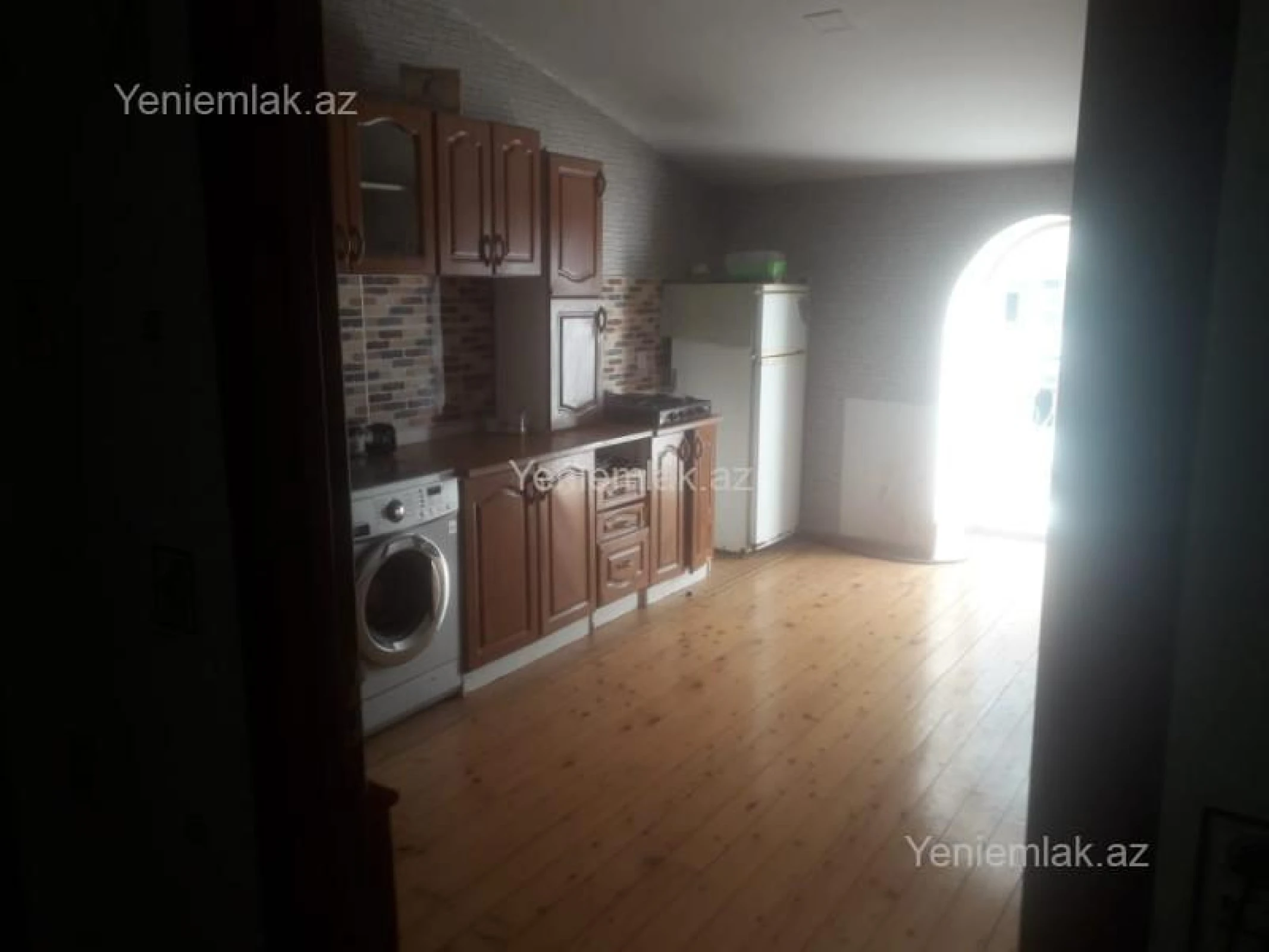 Satılır 2 otaqlı yeni tikili 82 m²