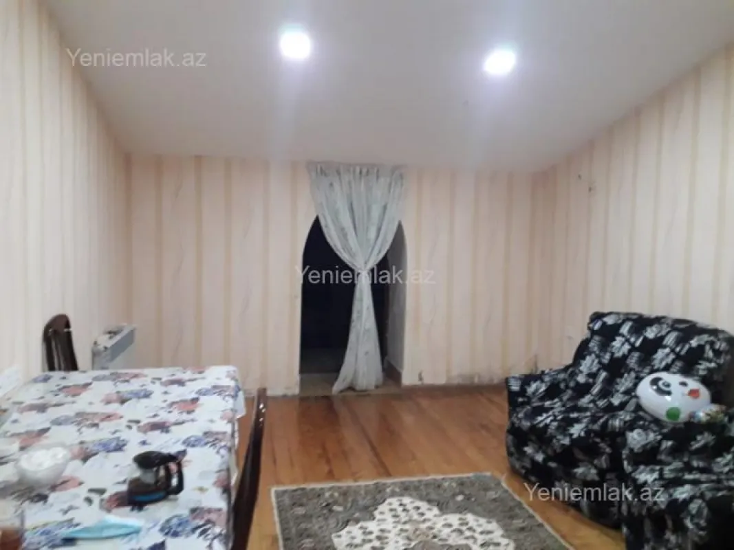 Satılır 2 otaqlı yeni tikili 82 m²