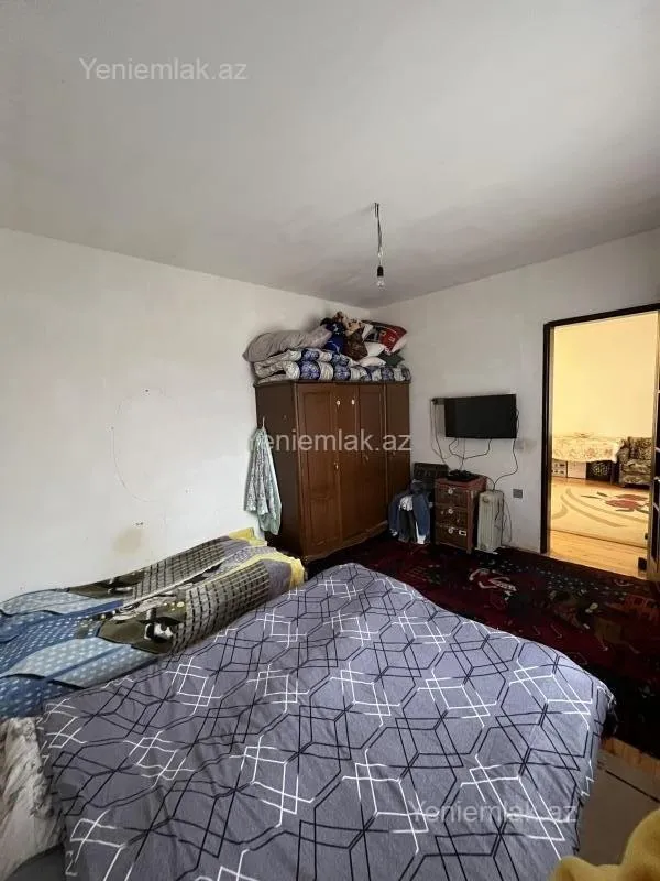 Satılır 5 otaqlı həyət evi 120 m²