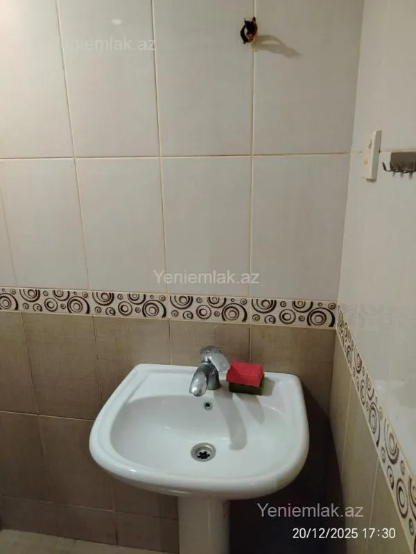 Satılır 2 otaqlı yeni tikili 83 m²