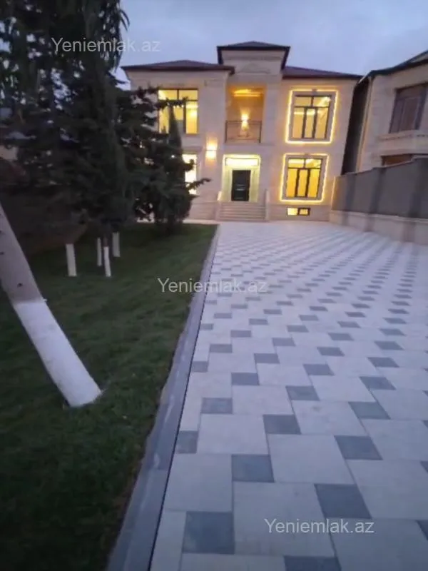 Satılır 6 otaqlı həyət evi 275 m²