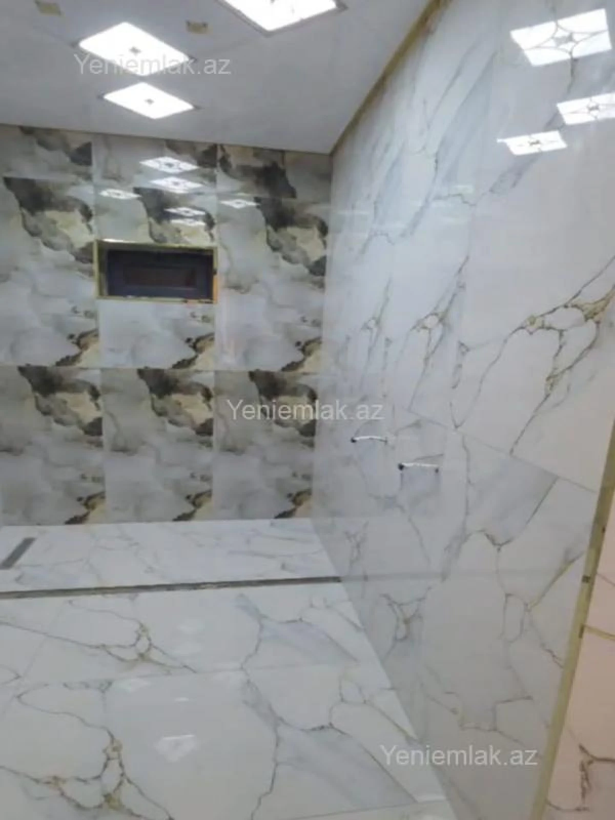 Satılır 6 otaqlı həyət evi 275 m²