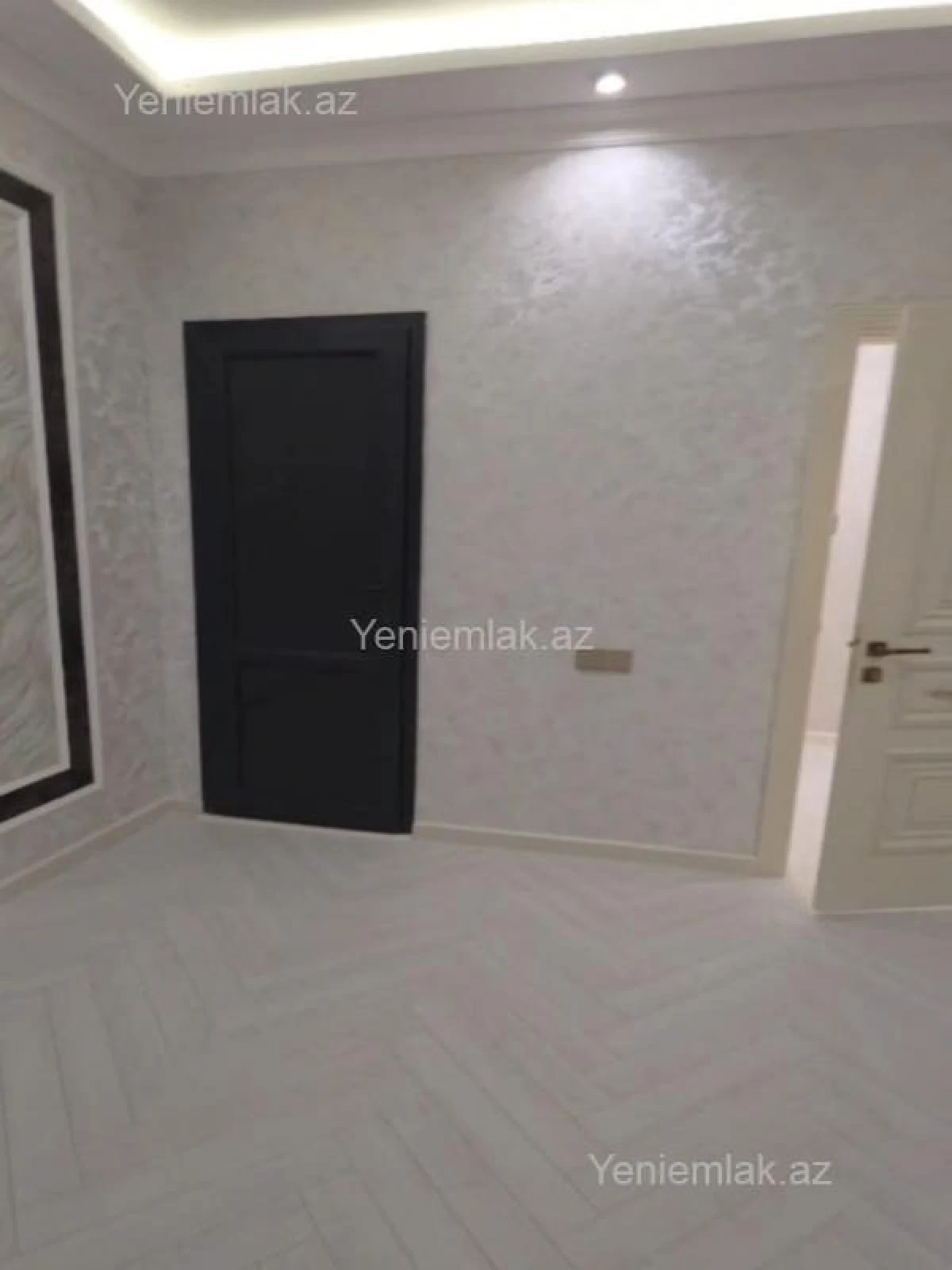Satılır 6 otaqlı həyət evi 275 m²