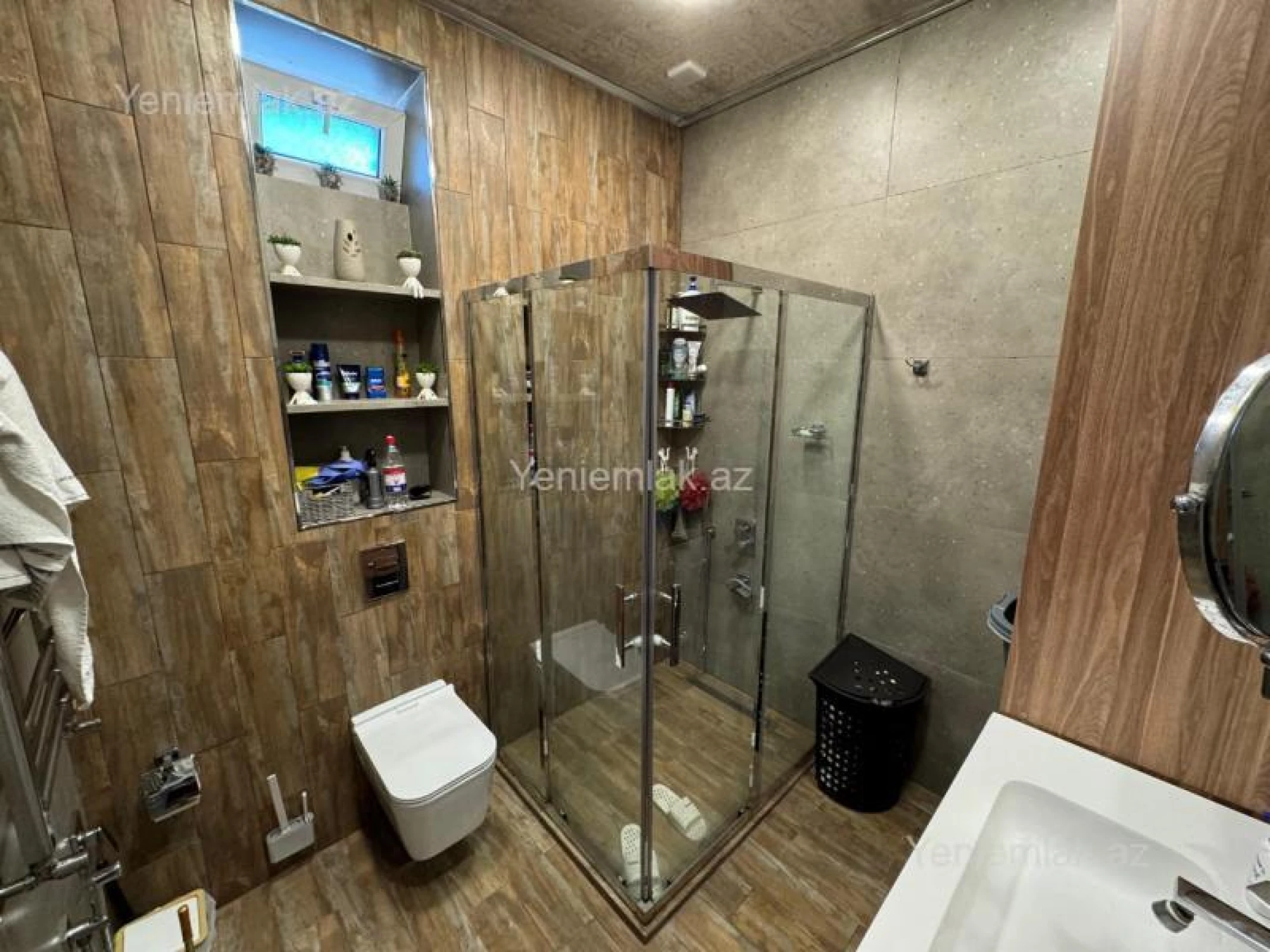 Satılır 3 otaqlı köhnə tikili 100 m²