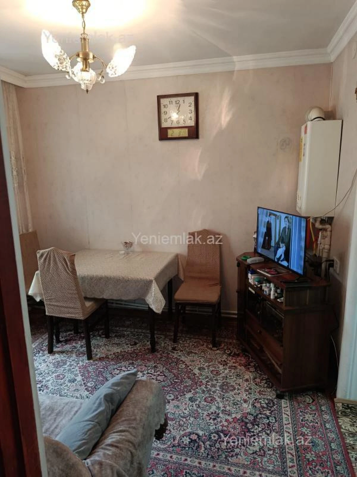 Satılır 2 otaqlı köhnə tikili 80 m²