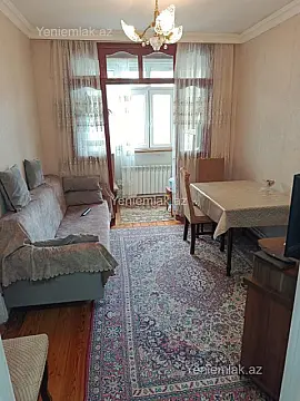 Satılır 2 otaqlı köhnə tikili 80 m²