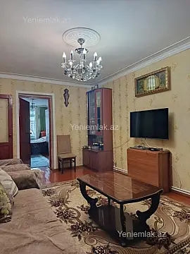 Satılır 2 otaqlı köhnə tikili 80 m²