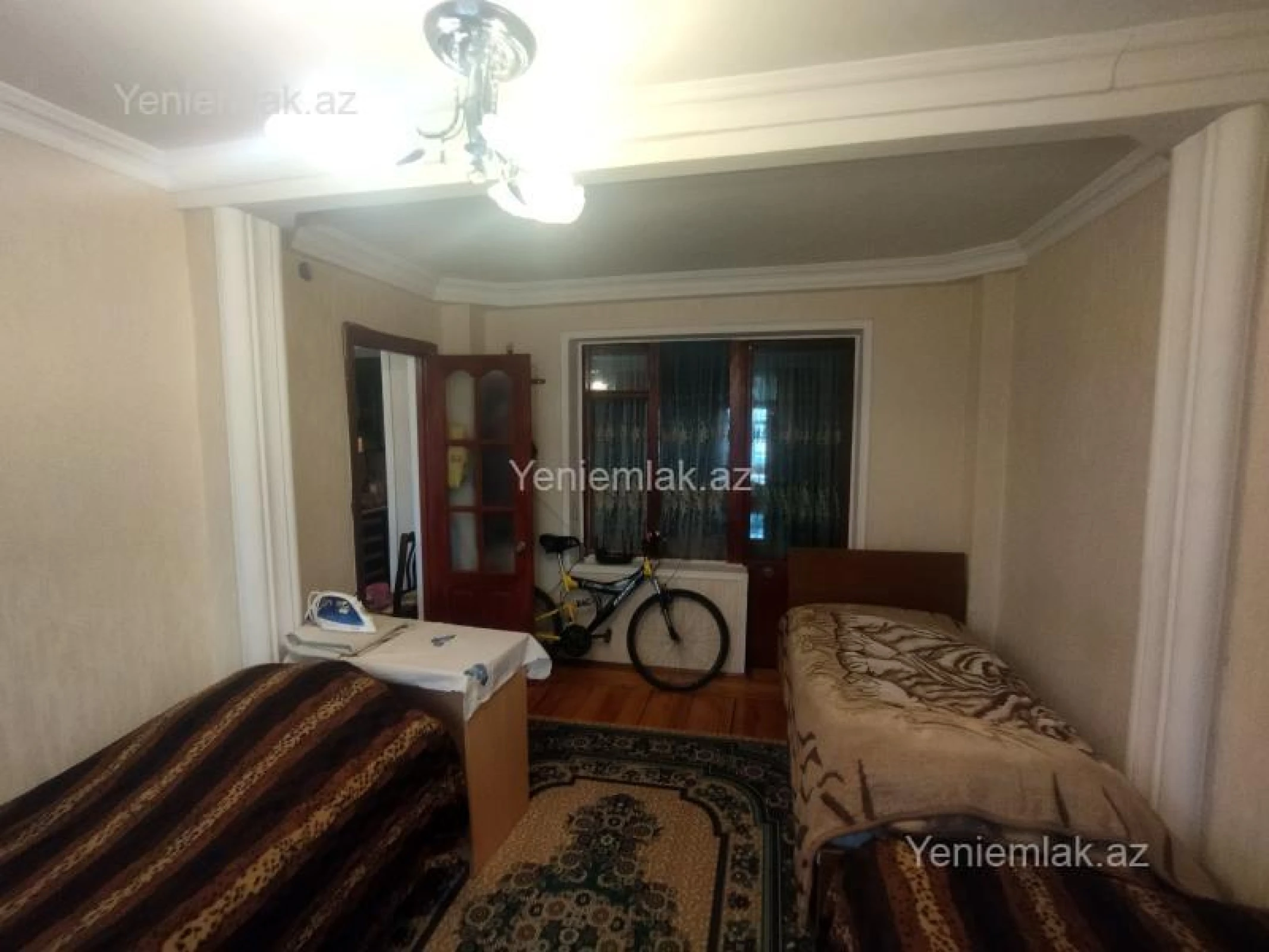 Satılır 2 otaqlı köhnə tikili 80 m²