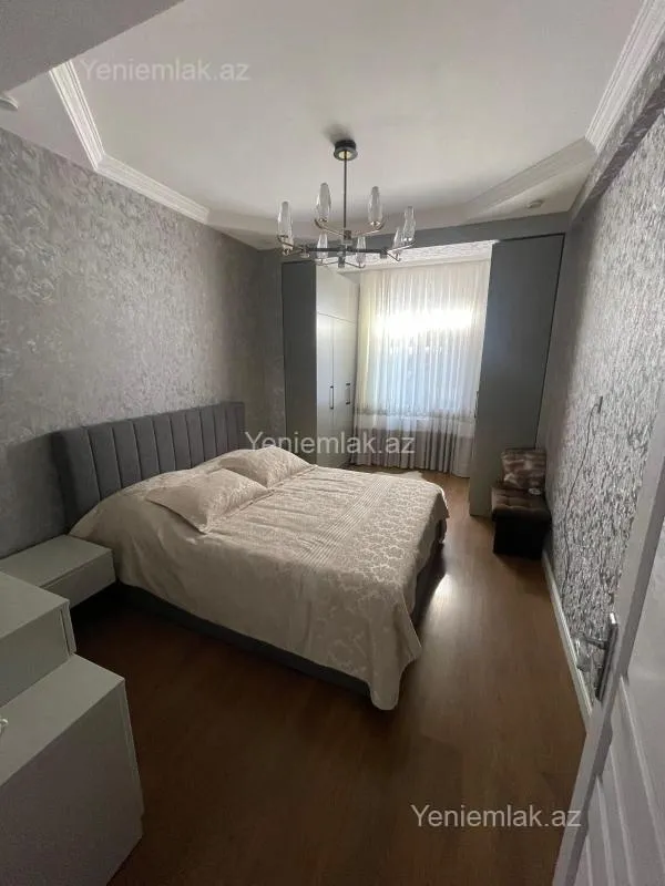 Satılır 3 otaqlı yeni tikili 127 m²