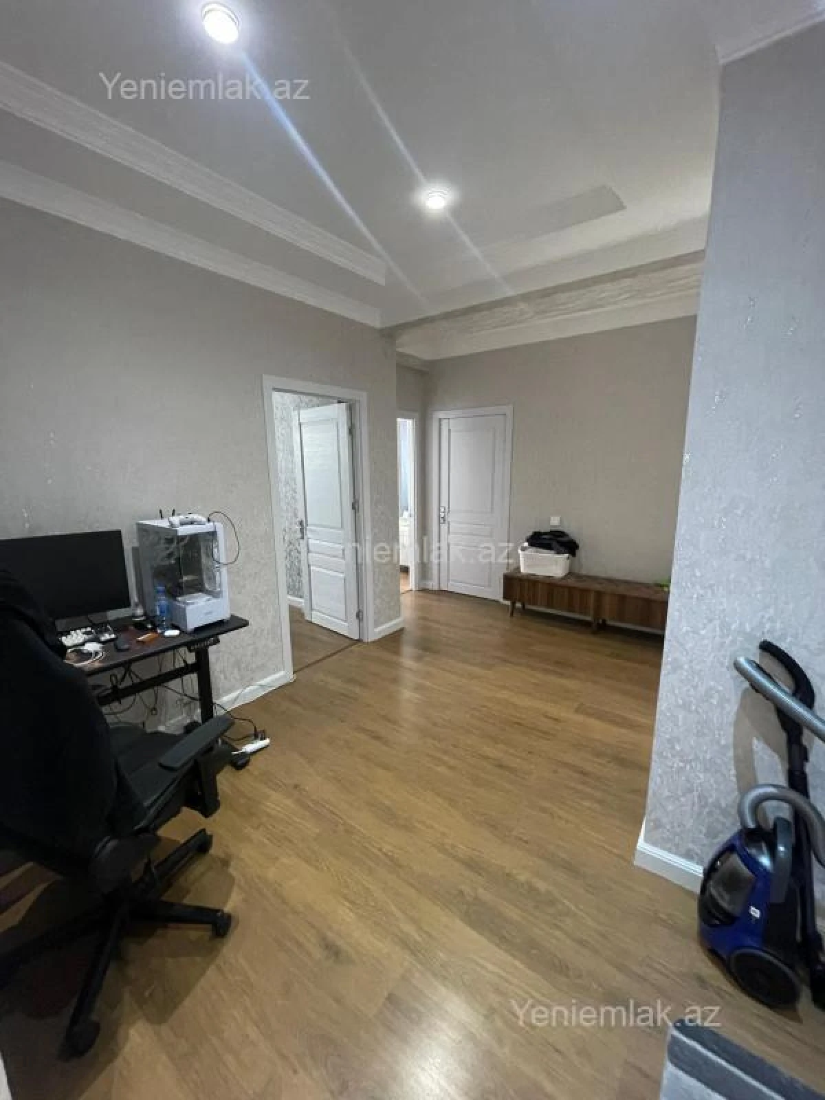 Satılır 3 otaqlı yeni tikili 127 m²