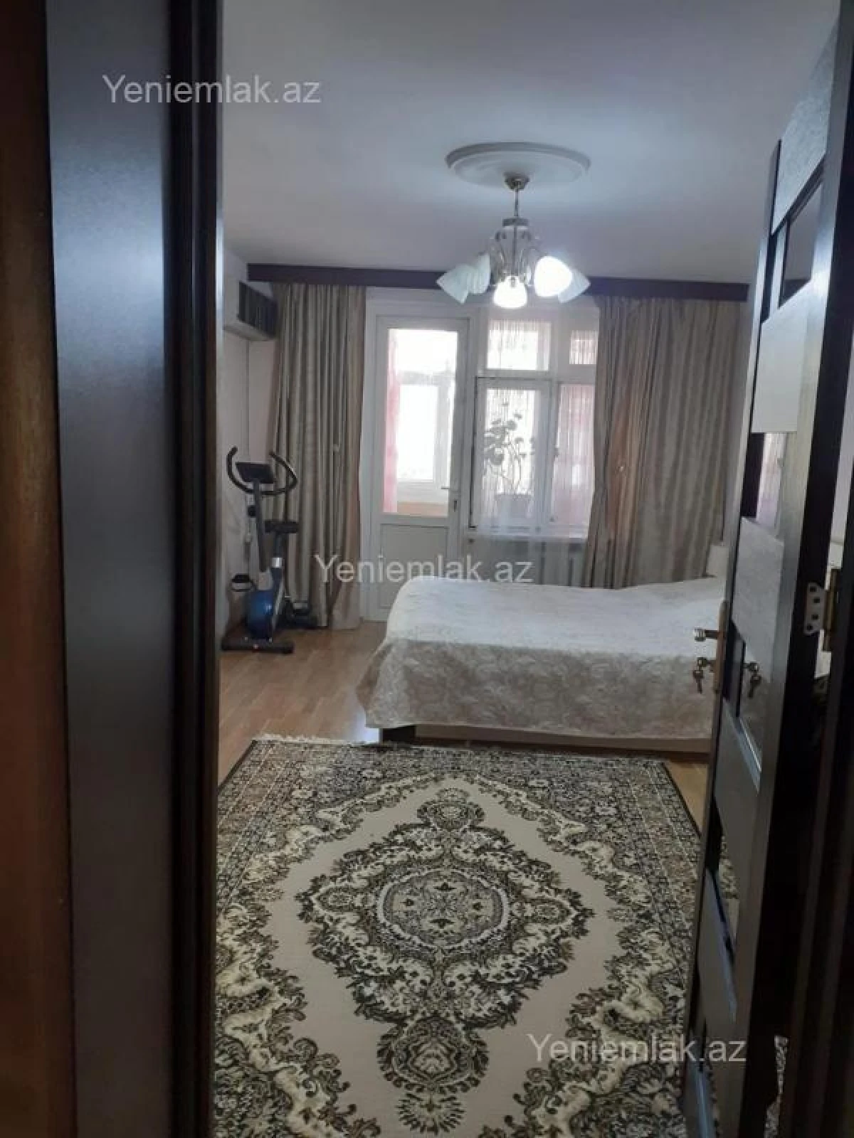 Satılır 3 otaqlı köhnə tikili 85 m²
