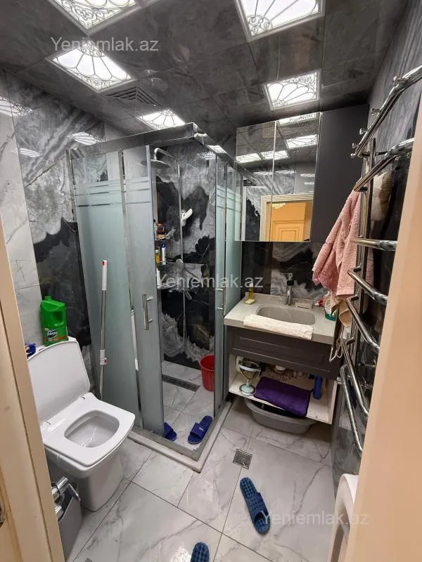 Satılır 4 otaqlı yeni tikili 110 m²