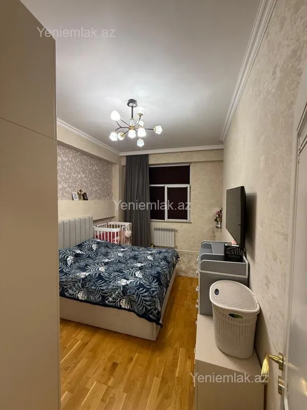 Satılır 4 otaqlı yeni tikili 110 m²