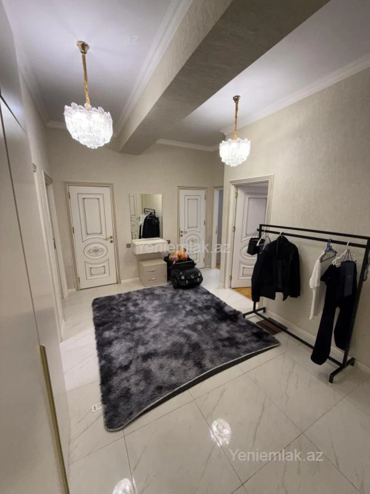 Satılır 4 otaqlı yeni tikili 110 m²