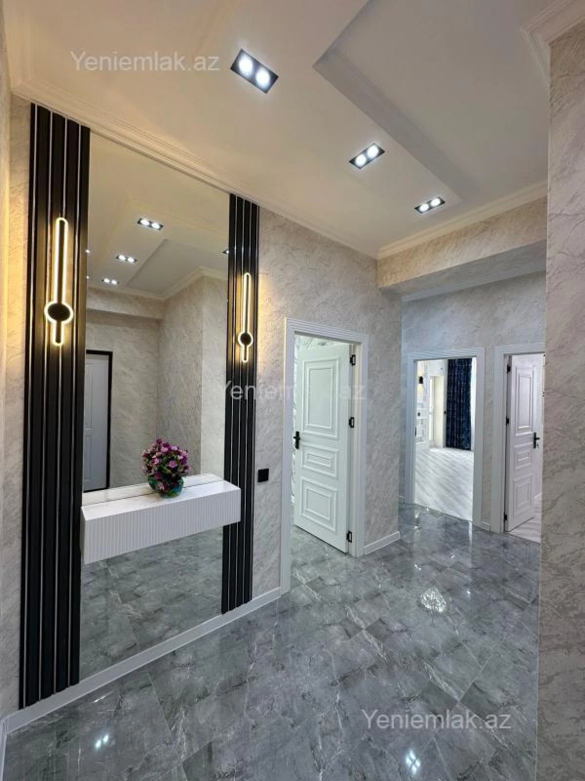 Satılır 3 otaqlı yeni tikili 90 m²