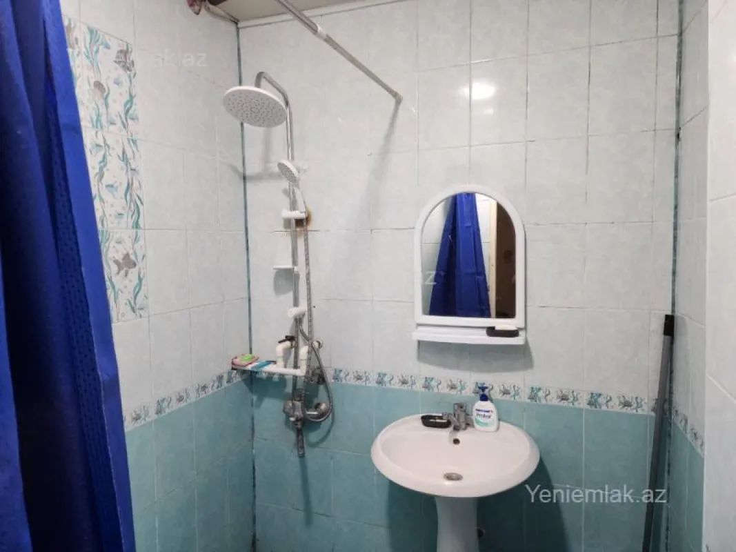 Satılır 3 otaqlı köhnə tikili 85 m²