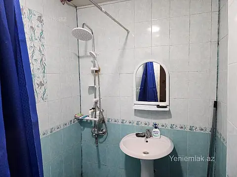 Satılır 3 otaqlı köhnə tikili 85 m²