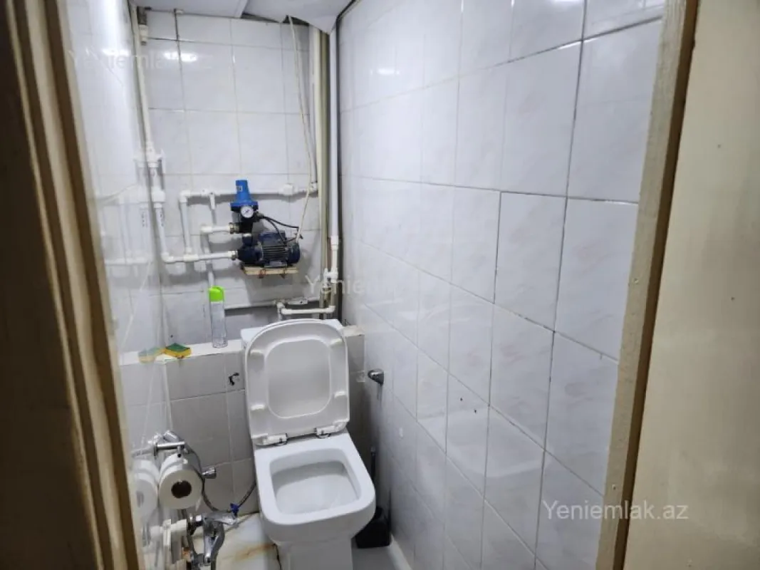 Satılır 3 otaqlı köhnə tikili 85 m²