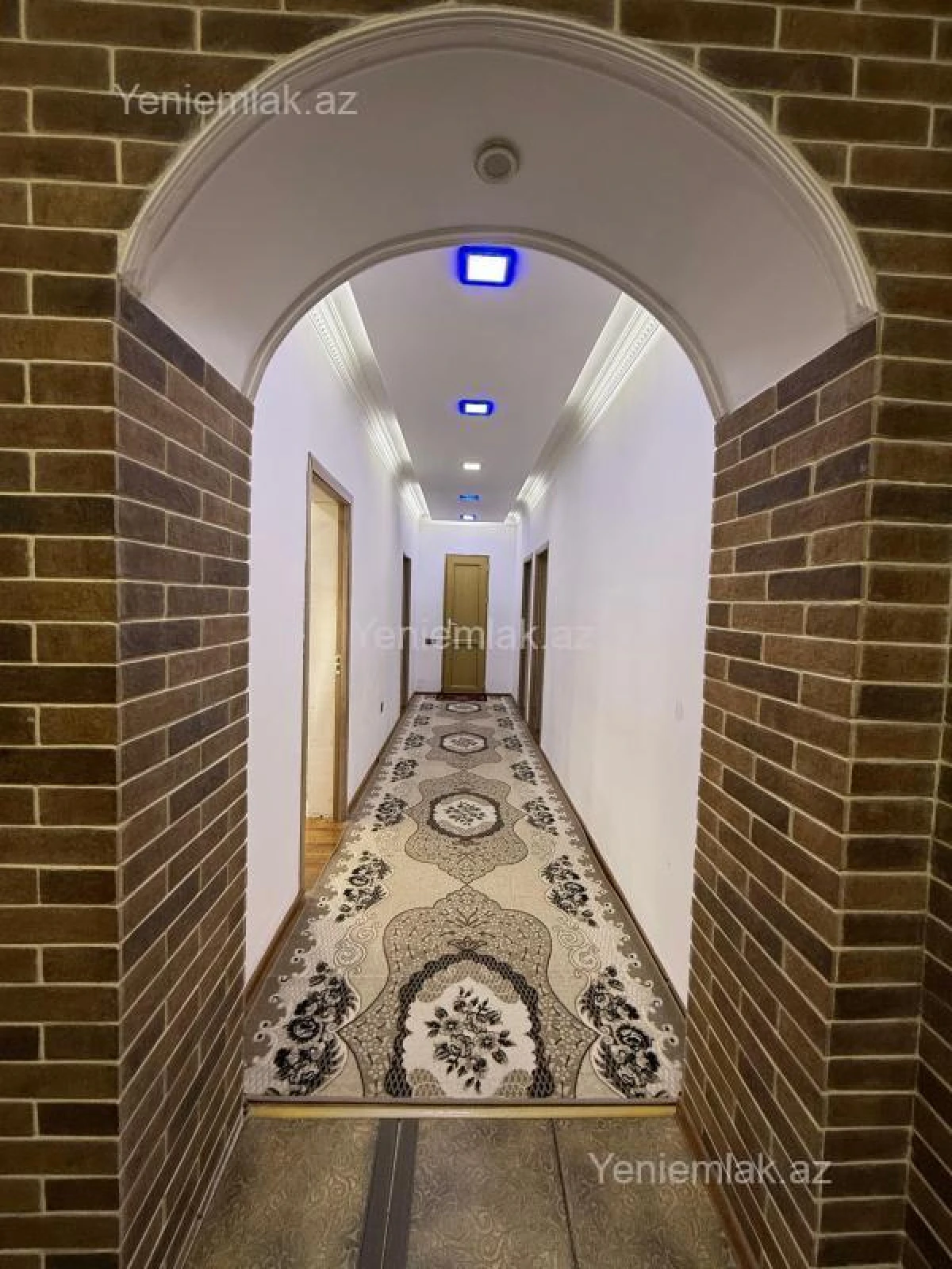 Satılır 3 otaqlı həyət evi 130 m²