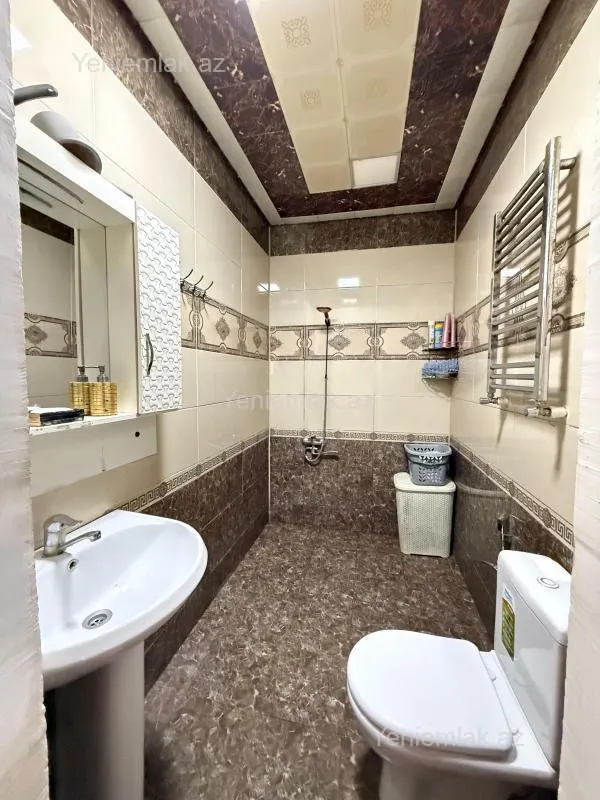 Satılır 3 otaqlı həyət evi 130 m²