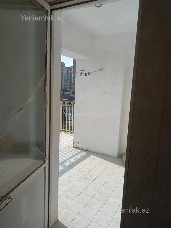 Satılır 3 otaqlı yeni tikili 85 m²
