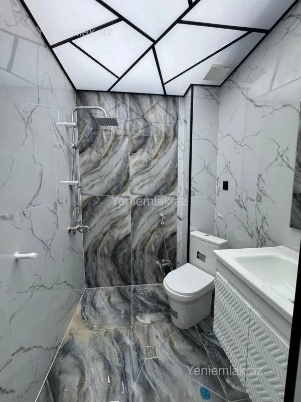 Satılır 3 otaqlı yeni tikili 58 m²